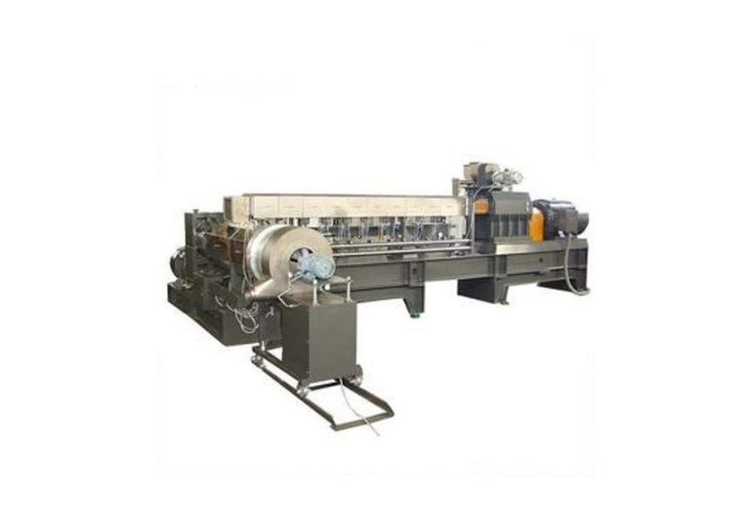 廣東利拿實業：小型雙錐造粒機、滑石粉母粒造粒機與橡膠助劑母粒造粒機的革新應用-1