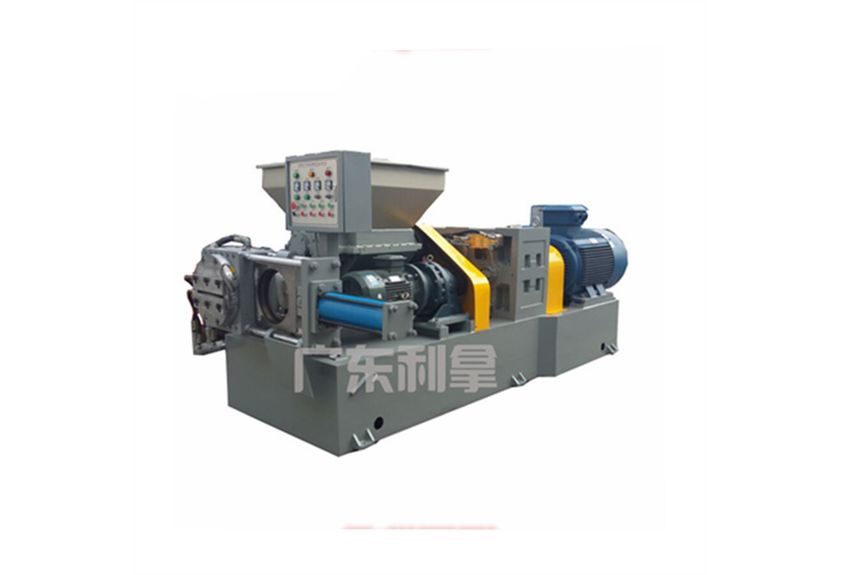 廣東利拿實業：創新設備引領行業新風尚-2